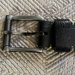 Robert Graham black leather belt